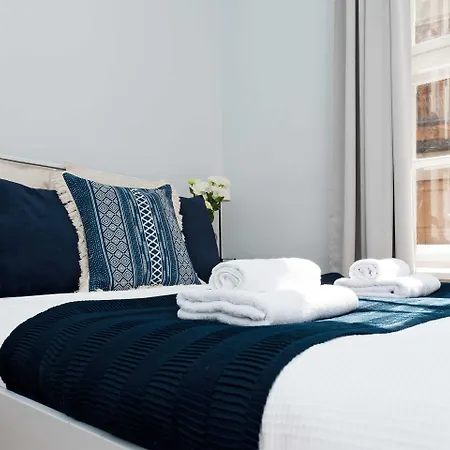 Square - Loftaffair Apartman *