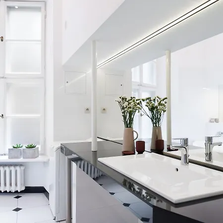 Square - Loftaffair *