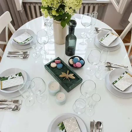 Square - Loftaffair Apartament Kraków