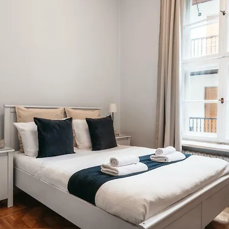 Square - Loftaffair Apartment Krakow